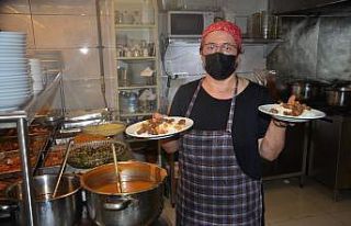 Ordu’da lokanta işletmecileri, masa servisi hizmetine...