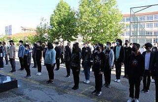 Ortaokul ve liseler yüz yüze eğitime başladı