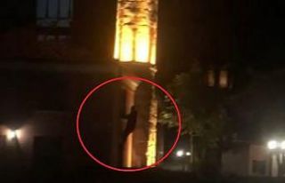 Örümcek adam gibi tırmandığı pencereden camiye...
