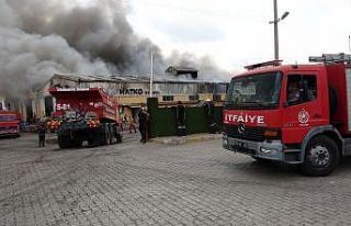 Osmaniye’de plastik geri dönüşüm fabrikasında...