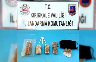 Otobüste uyuşturucu ile seyahat ederken yakalandı