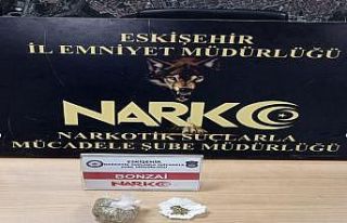 Oyun hamuru kutusunda insanların hayatıyla oynamak...