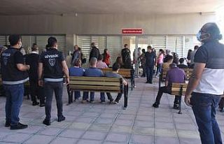 (ÖZEL) 40 yaş üstü vatandaşlardan Covid-19 aşısına...