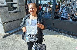 (Özel) 70 yaşındaki Yeter teyze, torunlarıyla...