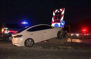 (Özel) Arnavutköy’de kontrolden çıkan otomobil...