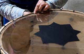 (Özel) Davul üretimine kadın eli değdi