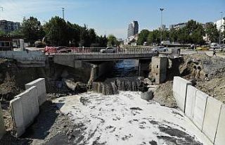 (ÖZEL) Esenyurt’ta siyah akan dere zehir saçıyor