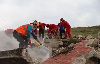 (Özel) Gönüllülerin desteği ile tatbikat