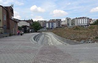 (ÖZEL) İBB’nin dere kenarına koyduğu koruma...