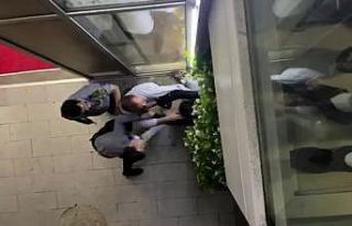 (ÖZEL) Nöbetten dönen doktor, özel güvenlik görevlileri...