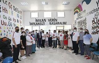 Özel öğrencilerin eserleri görücüye çıktı