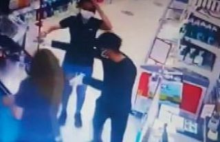 (Özel) Silahlı market soygunu kamerada