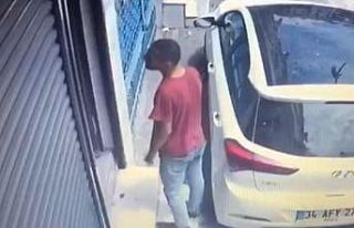 (ÖZEL)-Zeytinburnu’nda soğukkanlı hırsız kamerada