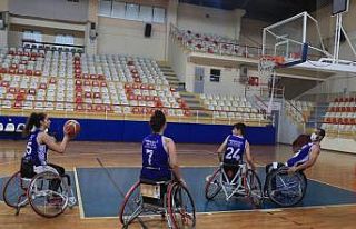 Pamukkale Belediyespor tekerlekli sandalye basketbol...