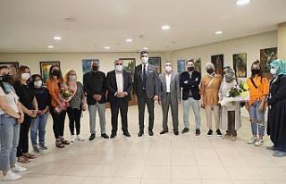 Pandemi günlerine ’Renk Katanlar Sergisi’ Kartal’da...