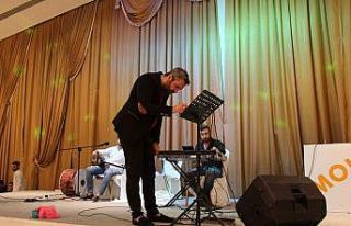 Pandemi yüzünden çiğ köfteci olan ses sanatçısı...