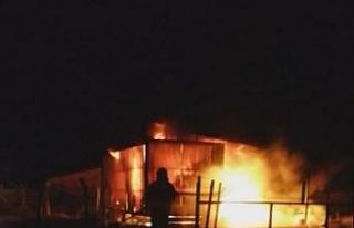 Patlama ile alevler içerisinde kaldı