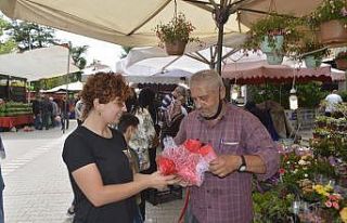 Pazarda ’Babalar Günü’ sürprizi