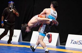 Polonya’dan bir madalya da Ekrem Öztürk’ten...