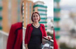Prof. Dr. Yalçın: "Bazı hastalıklar saç...