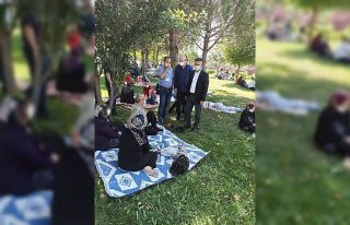 Rektör Kuş, ailelerin sınav heyecanına ortak oldu