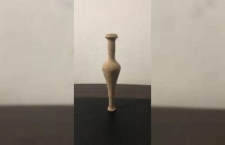 Roma dönemine ait koku şişesi ele geçirildi