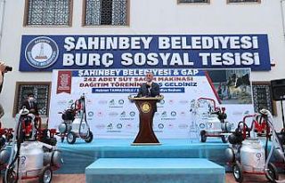Şahinbey’den çiftçilere 242 adet süt sağım...