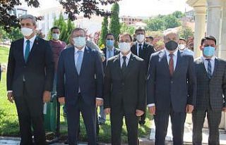 Şair Mahtumkulu Firakı törenle anıldı
