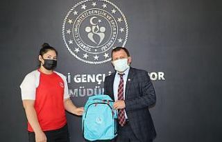 Şampiyon Haltercilerden Kabakcı’ya ziyaret