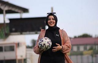 Şampiyonluk yaşayan kadın başkan istifa etti