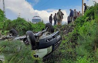 Samsun’da kamyonet şarampole yuvarlandı: 1 yaralı