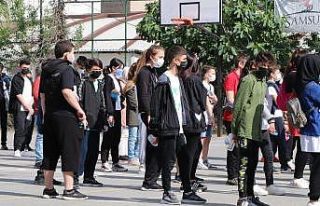 Samsun’da korona virüs gölgesinde LGS heyecanı