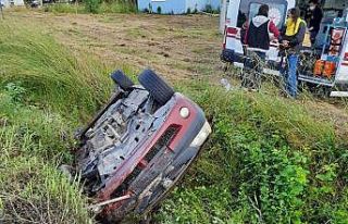 Samsun’da otomobil su kanalına devrildi: 4 yaralı