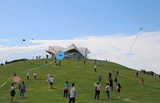 Samsun’da uçurtmalar gökyüzünü şenlendirdi