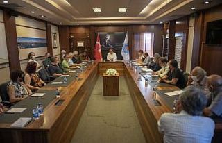 Seçer, MEDEKA’nın Edebiyat ve Sinema Kurulu Üyeleri...
