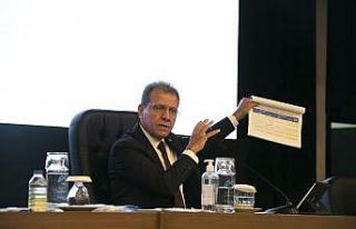 Seçer: "Yatırımların önüne ket vurmayalım"