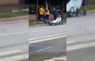 Şehir merkezinde hareketli dakikalar: Bir anda yere...