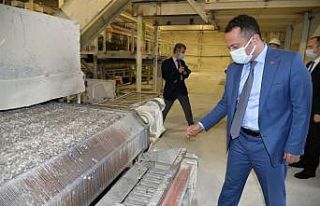 Seramik fabrikalarının hammadde ihtiyacını karşılayan...