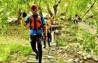 Sıcaktan bunalan buraya akın ediyor