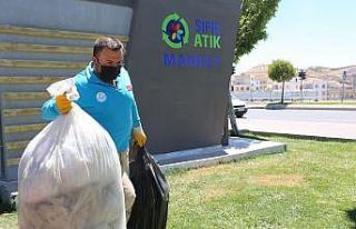 Sıfır atık market ile geri dönüşüme katkı...