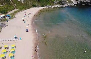 Şile Uzunkum Plajı’nda ‘Mavi Bayrak’ dalgalanmaya...