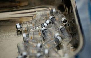 Şili’de Pfizer/BioNTech aşısının 12-16 yaş...
