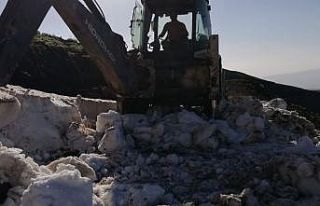 Şırnak’ta haziran ayında da karla mücadele çalışmaları...