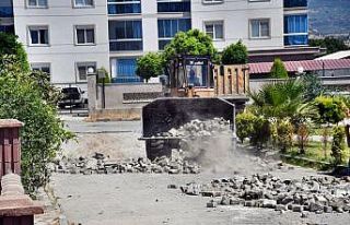 Söke Belediyesi’nin yol yenileme çalışmaları...