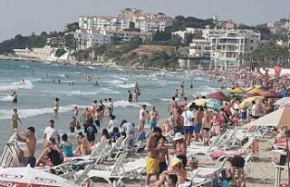 Son kısıtlama öncesi sahilleri doldurdular