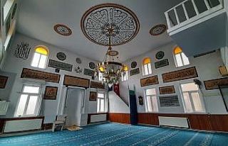 Sultan Süleyman Camii’nde bin 500 yıllık izler...