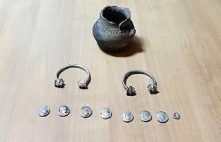 Şüpheli araçtan tarihi eser çıktı