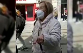 Taksim’de çarşaflı 3 genç kıza hakaret ettiği...
