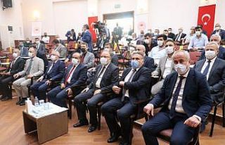 Tarım sektörü paydaşları toplantıda bir araya...