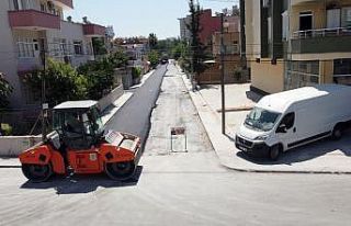 Tarsus’ta yol onarım ve asfaltlama çalışmaları